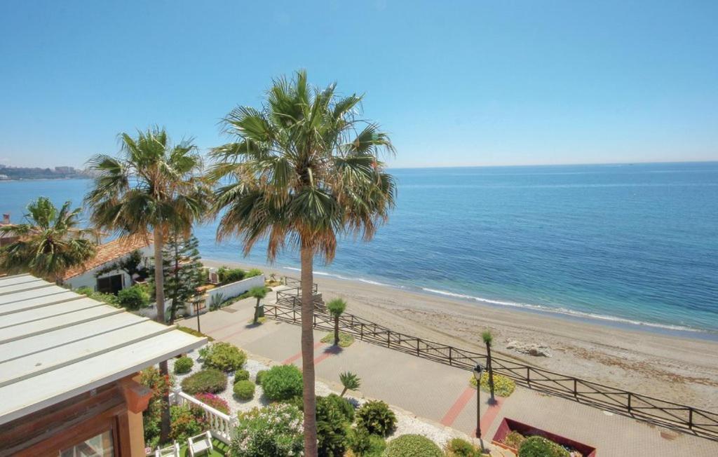 Penthouse On The Beachfront Εστεπόνα Εξωτερικό φωτογραφία